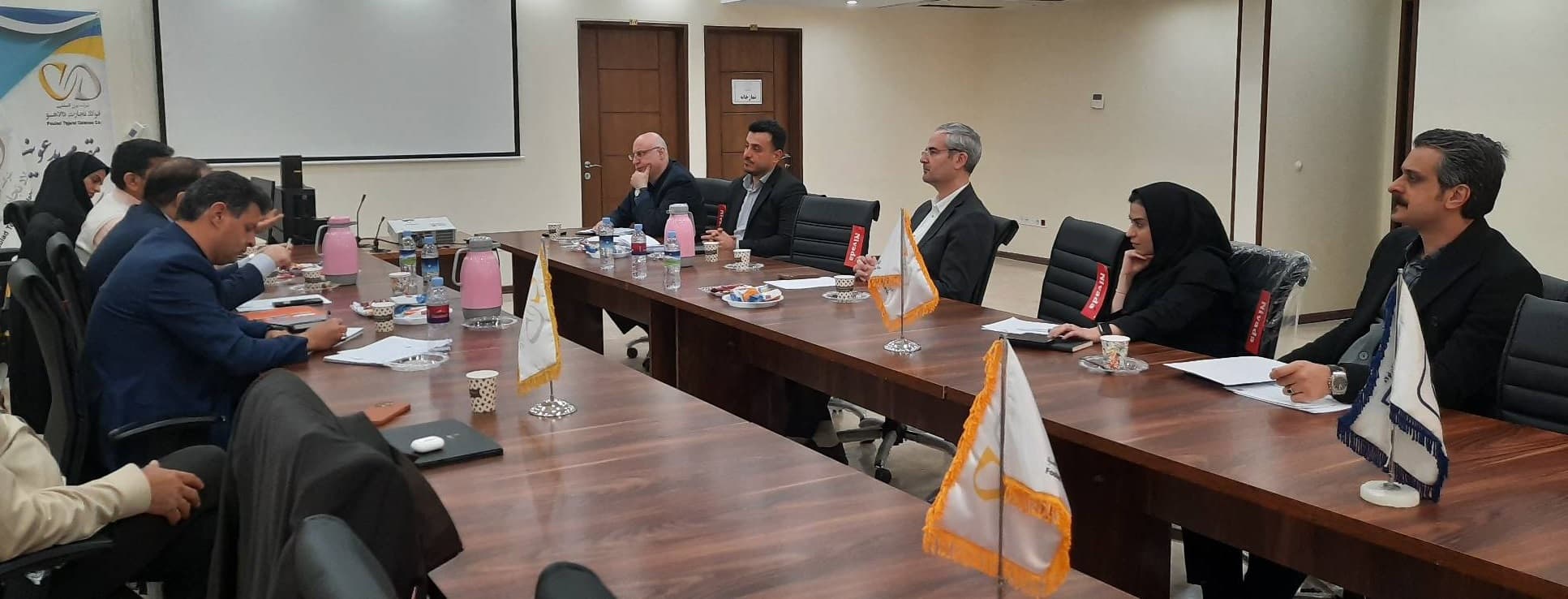 جلسه بررسی عملکرد بودجه سال ۱۴۰۳ شرکت سنگ آهن مرکزی ایران در شرکت بین المللی فولاد تجارت دالاهو