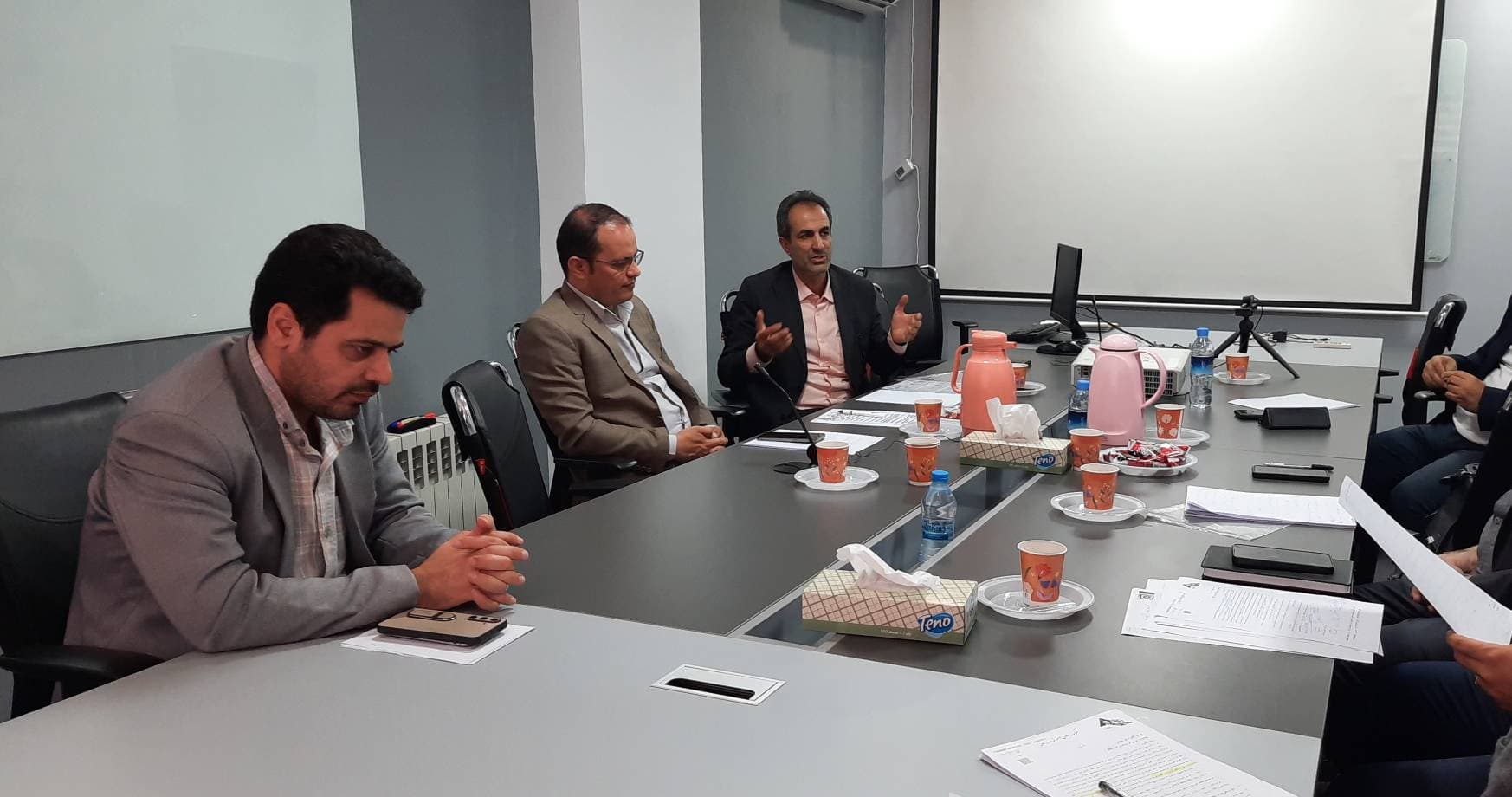 برگزاری جلسه کارشناسی بررسی مفاد قرارداد ZSC در شرکت بین المللی فولاد تجارت دالاهو